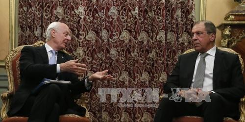 Сергей Лавров и Джон Керри обсудили вопрос сирийского урегулирования - ảnh 1